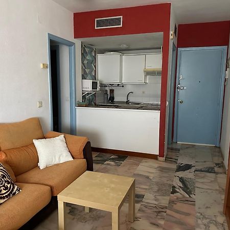 Apartamento Cerca Del Aereopuerto Sevilla Bagian luar foto